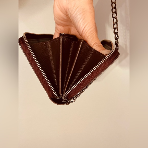 LIKE NEW! LV Plum ELECTRIC Epi Zip Around Wallet FULL INCLUSION - Picture 14 of 16